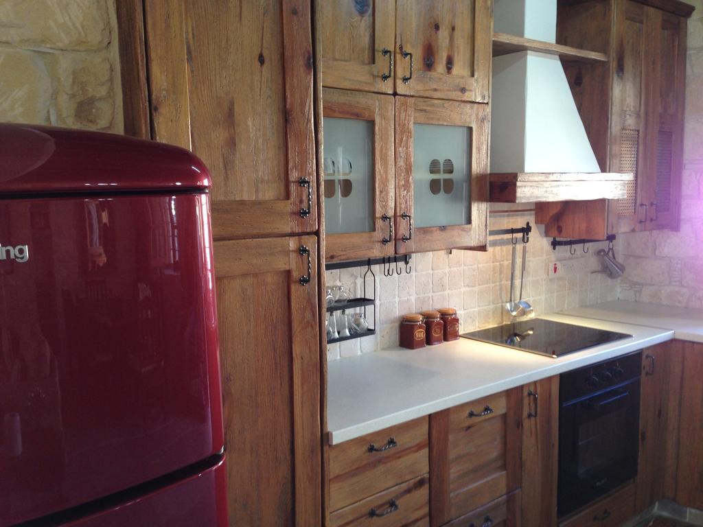 Lofou Traditional Stone House Room photo