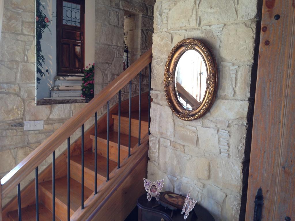 Lofou Traditional Stone House Room photo