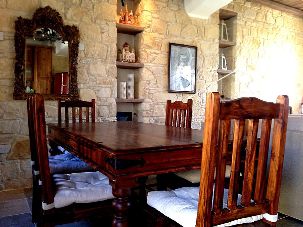 Lofou Traditional Stone House Room photo